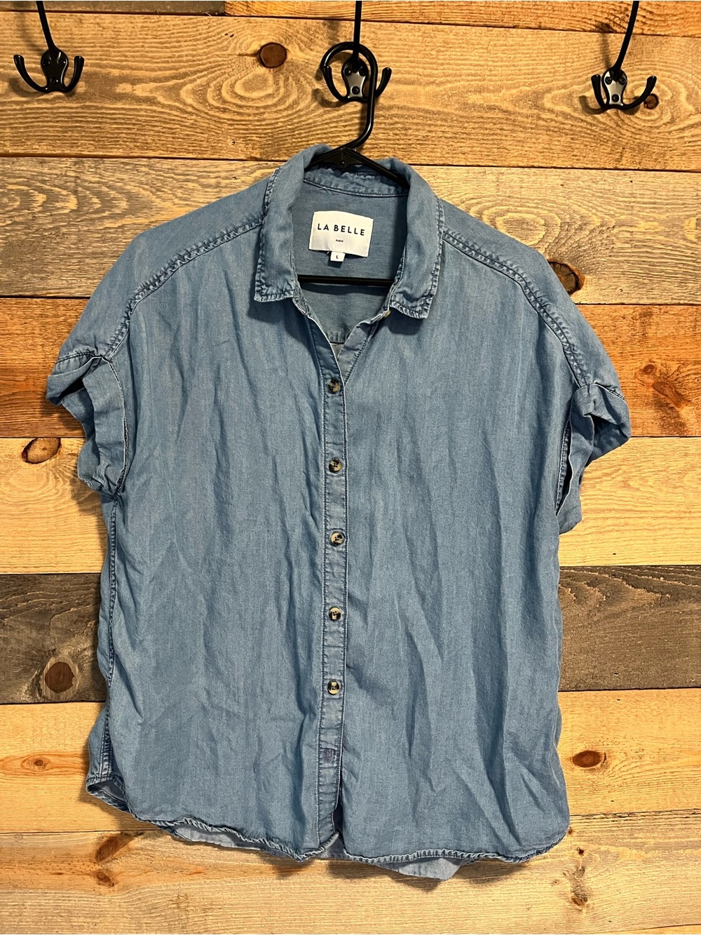 La Belle Women’s Light Blue Denim Button-Up Shirt